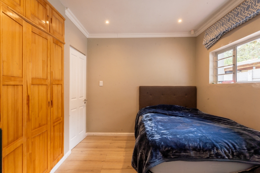 3 Bedroom Property for Sale in Sun Valley Western Cape